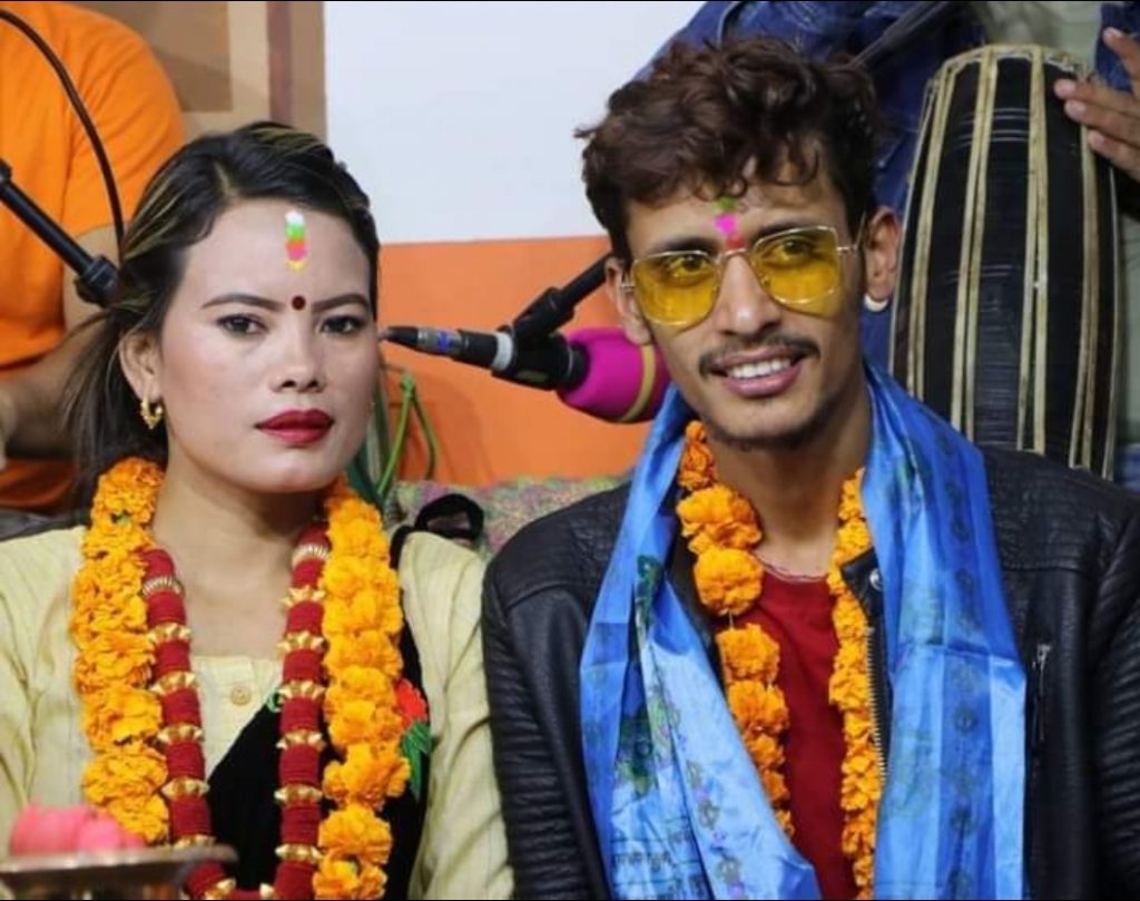 ‘दोहोरी च्याम्पियन’को उपाधि प्रकाश र मीना समूहलाई