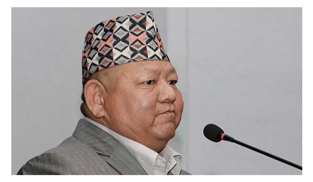 १५ वटा जहाज किन्ने मन्त्री आलेको तयारी