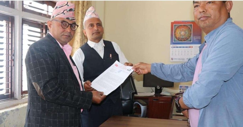 भुटानी शरणार्थी काण्डका दोषीलाई कार्वाहीको माग गर्दै प्रधानमन्त्रीलाई ज्ञापन पत्र
